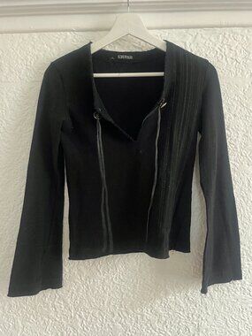 5351 Pour Les Femmes Cotton Top with Leather Details